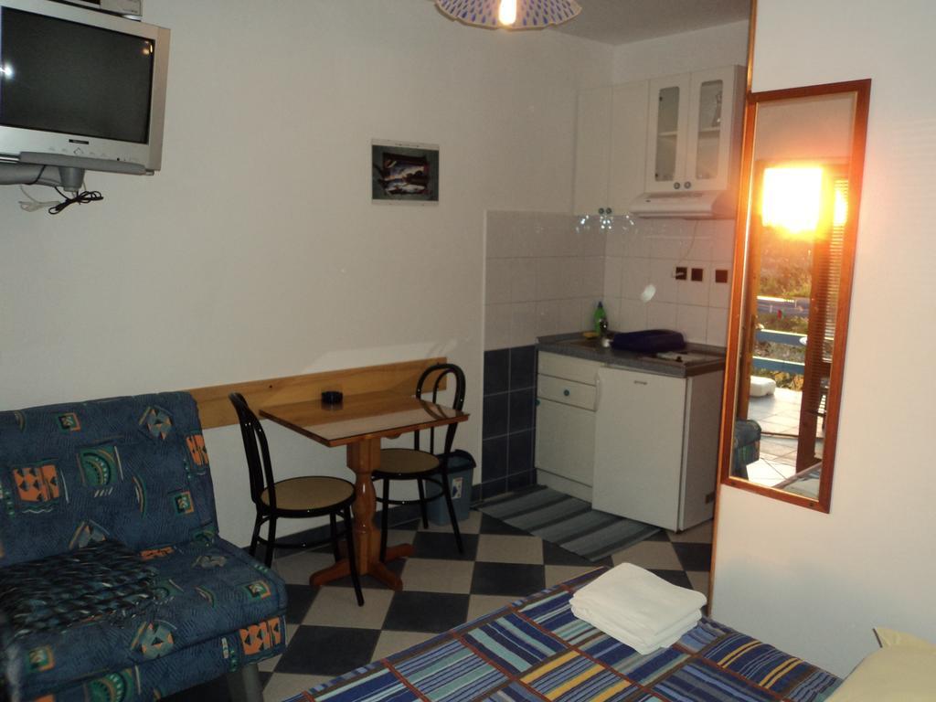 Pansion Ivan Guest house Sucuraj