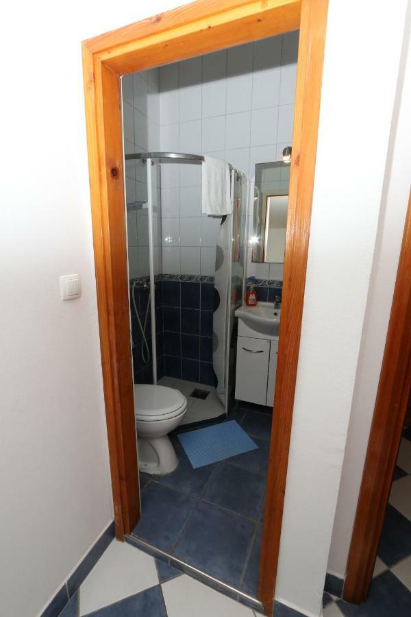 Pansion Ivan Guest house Sucuraj